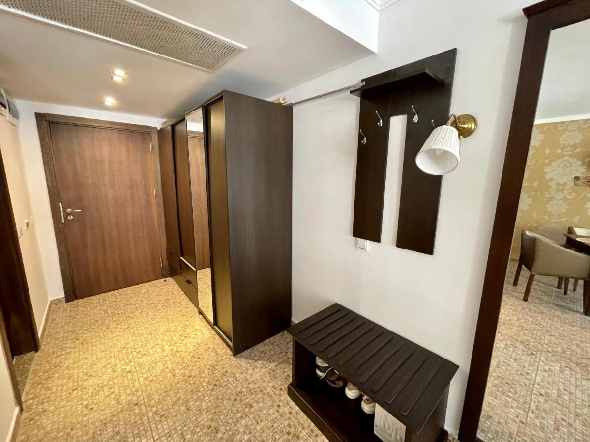 Royal Beach Apartments - 5M To Pool, 100M To Beach ซันนีบีช ภายนอก รูปภาพ